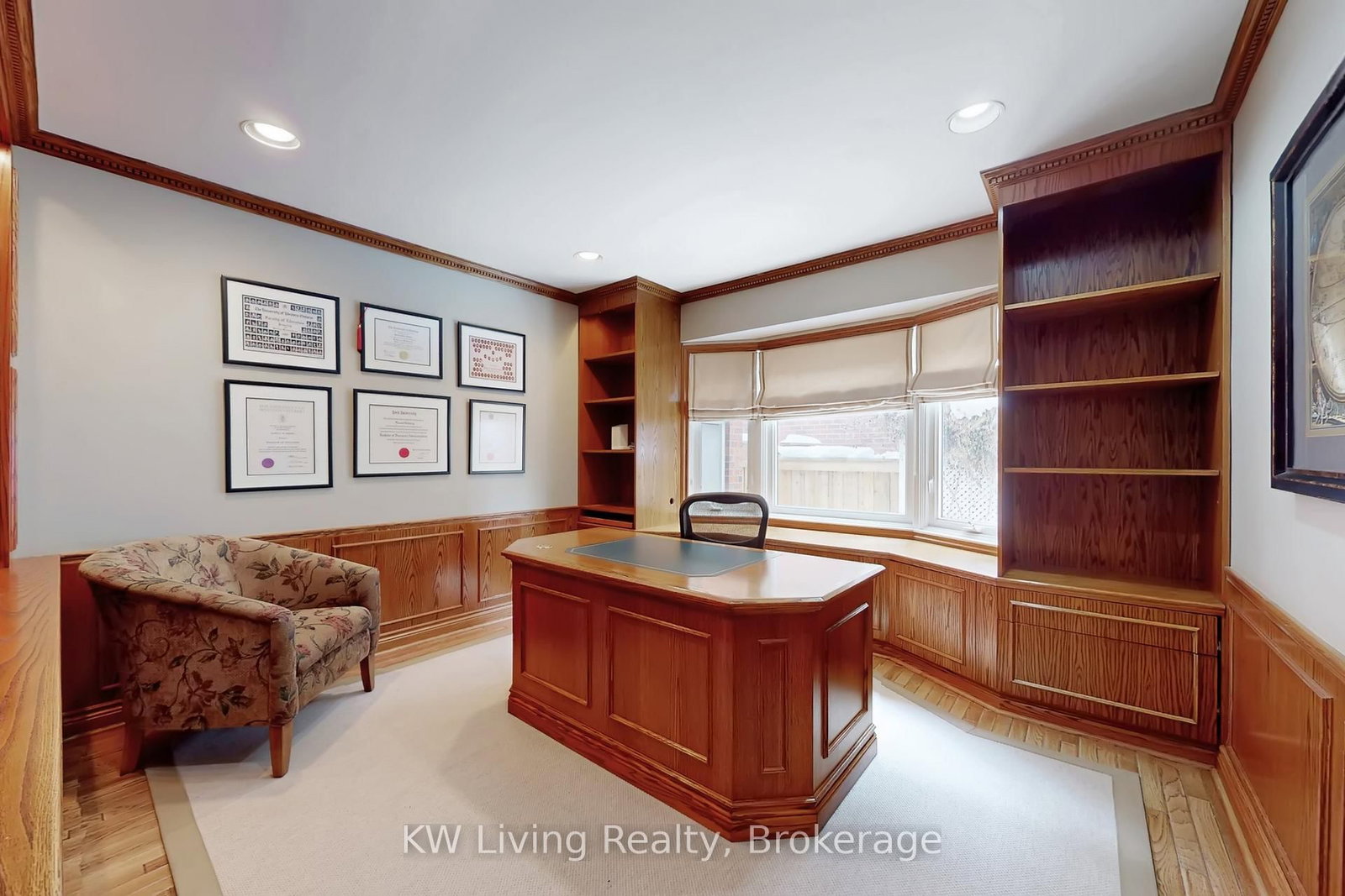 24 Highview Crescent • Richmond Hill, ON photo 12