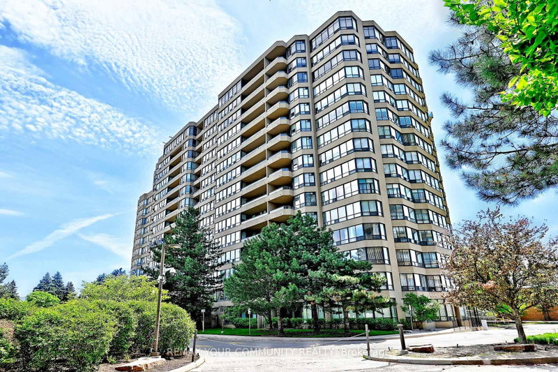 32 Clarissa Dr #620, Richmond Hill, Ontario