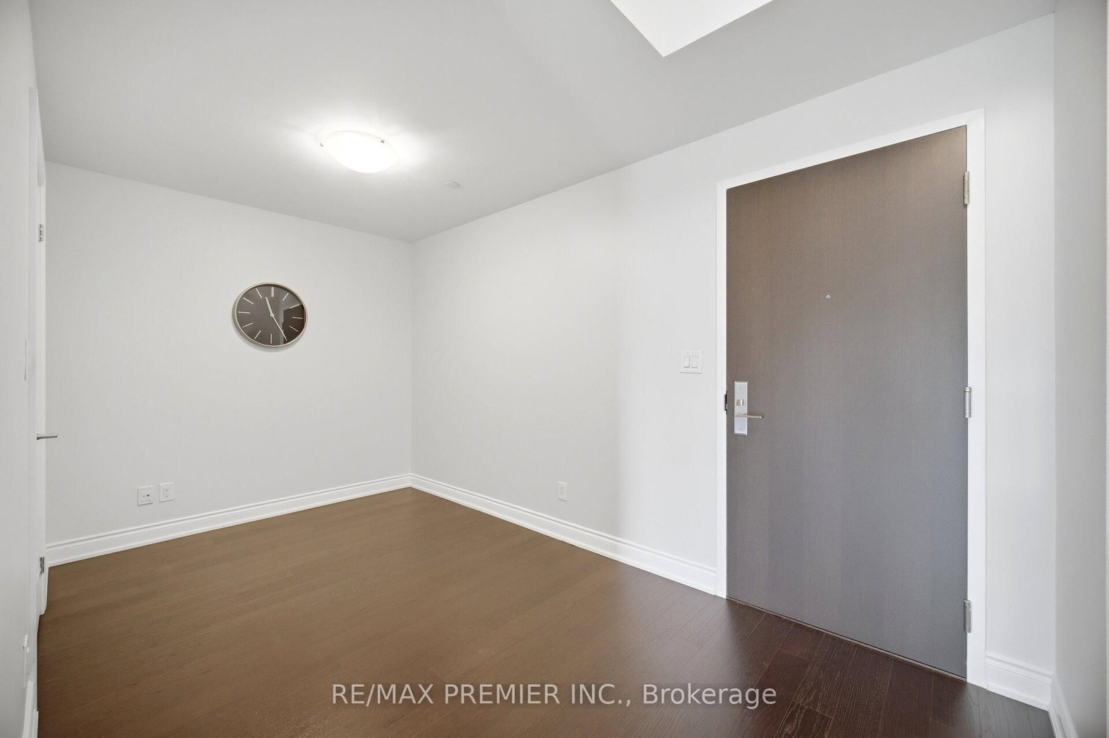 86 Woodbridge Avenue, Unit 305 - Photo 6