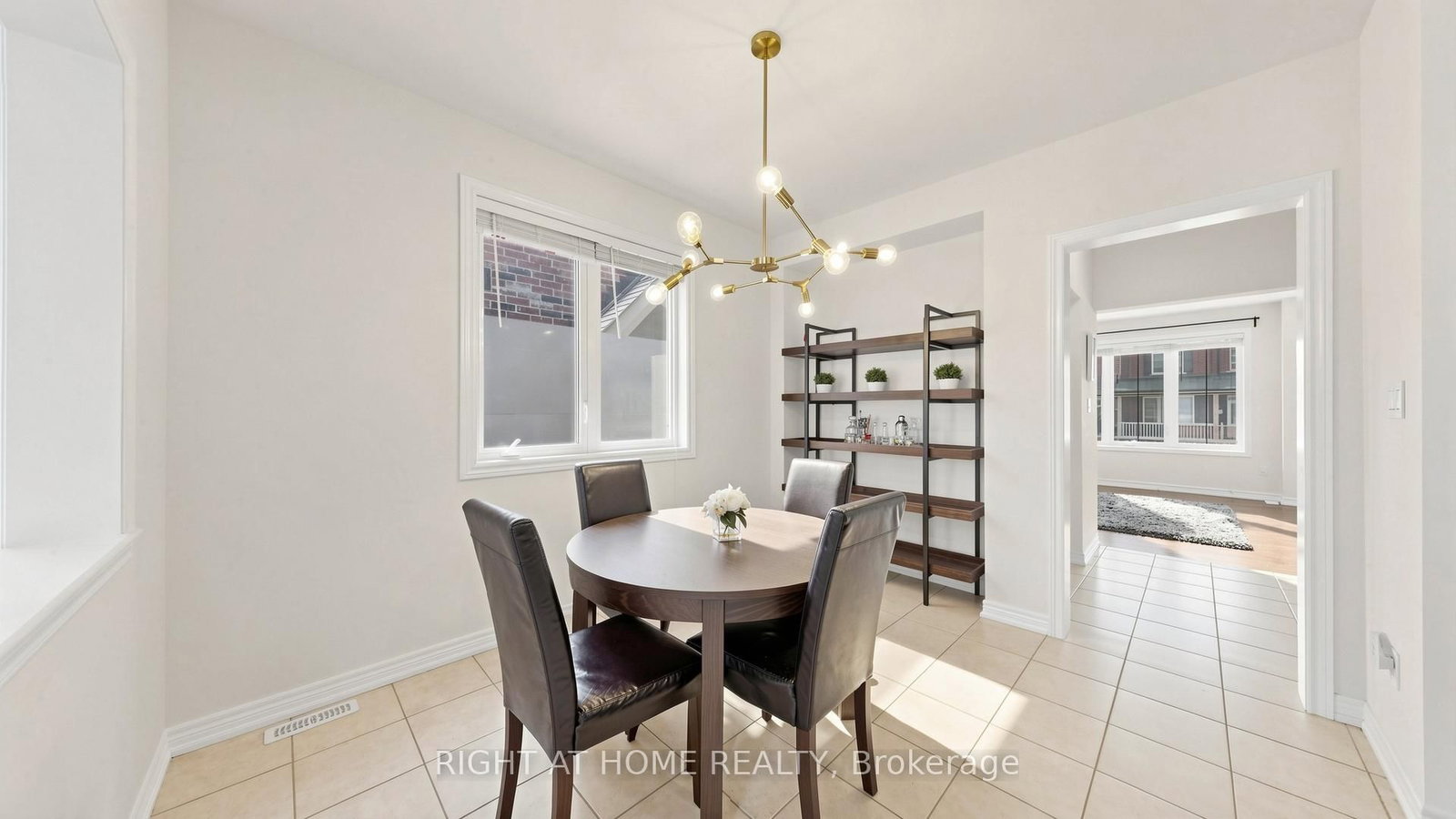 208 Cornell Park Avenue • Markham, ON photo 6