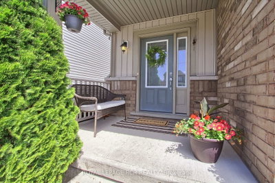 371 Langford Boulevard — photo 4