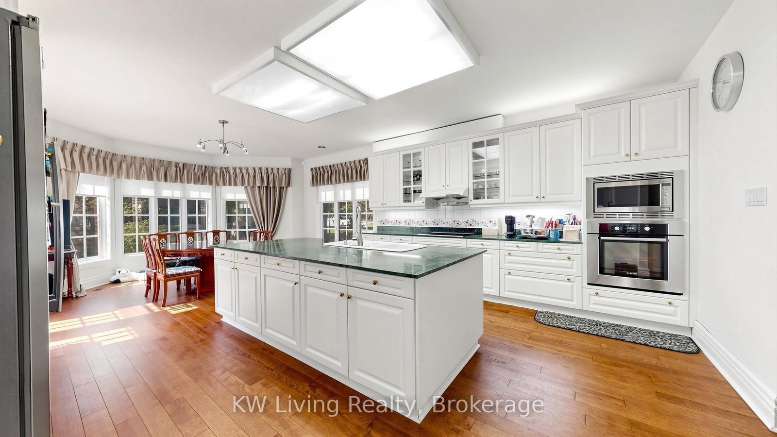 2 Cortina Court N • Richmond Hill, ON photo 17