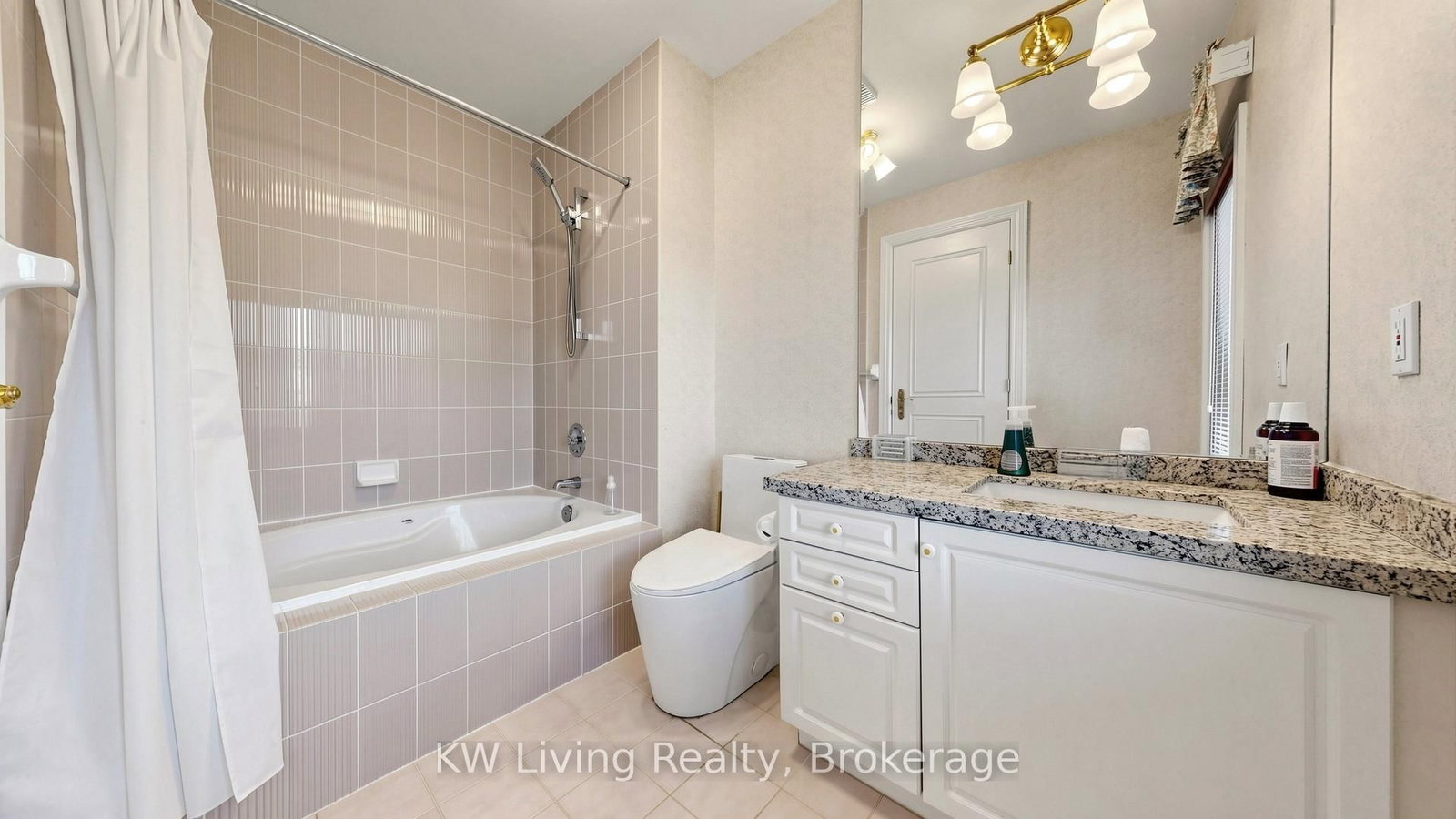 2 Cortina Court N • Richmond Hill, ON photo 41
