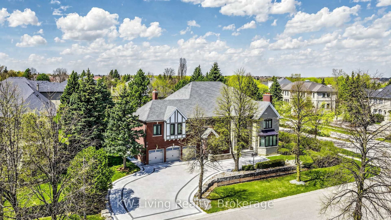 2 Cortina Court N • Richmond Hill, ON photo 47