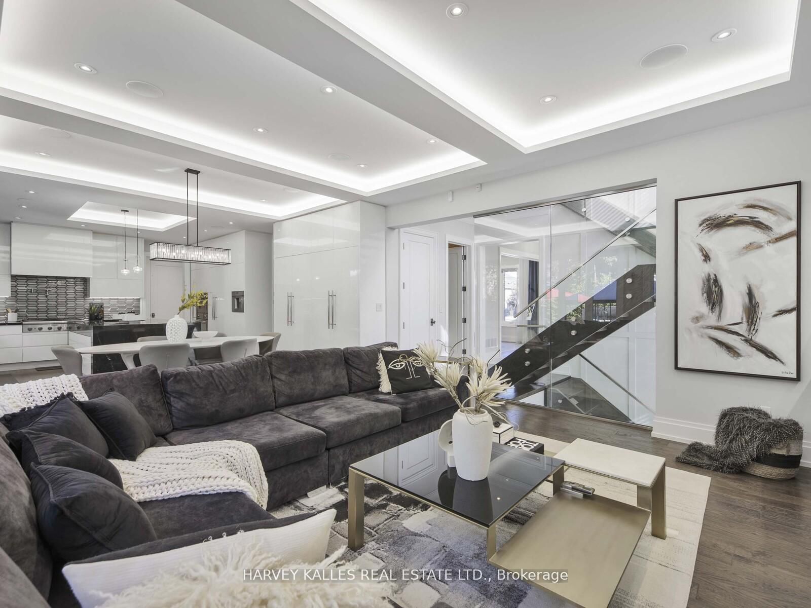 10 Malaren Road • Vaughan, ON photo 10