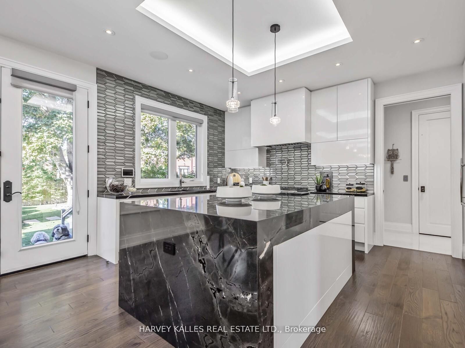 10 Malaren Road • Vaughan, ON photo 13