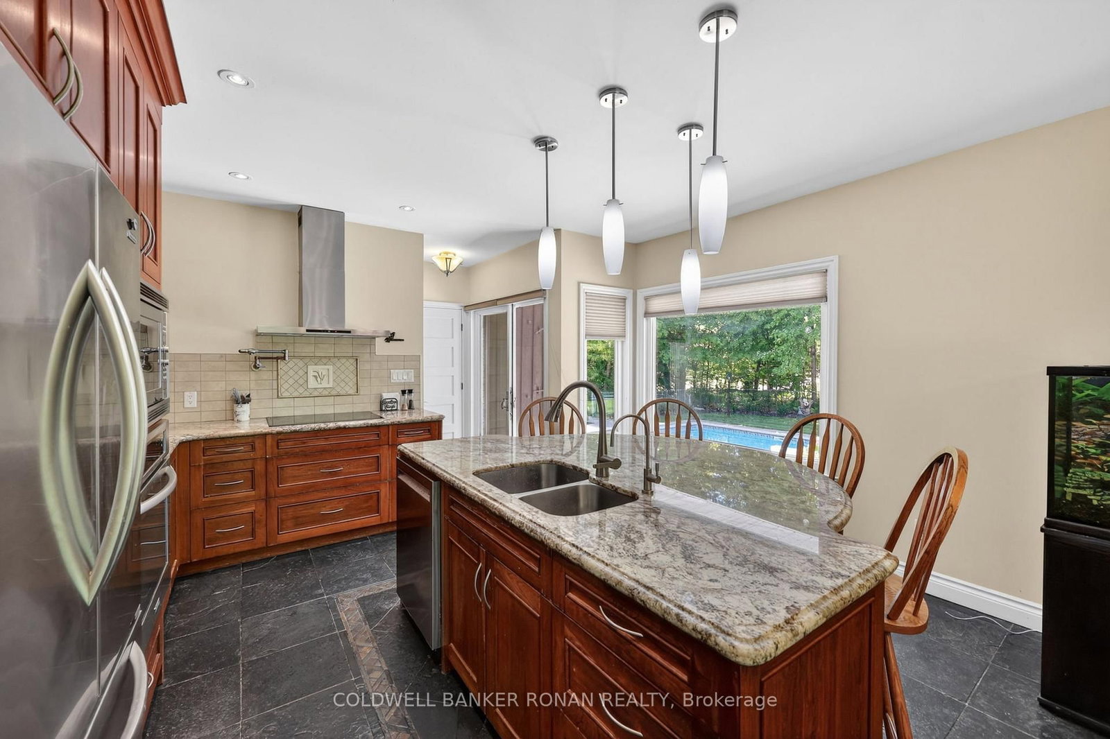 5565 5th Line • New Tecumseth, ON photo 13