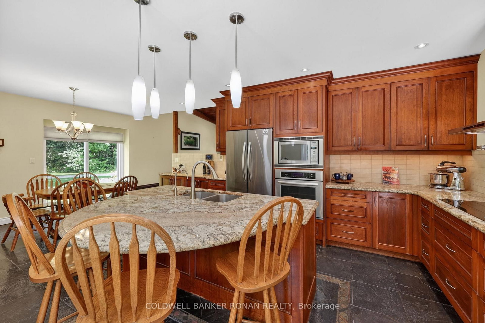 5565 5th Line • New Tecumseth, ON photo 15
