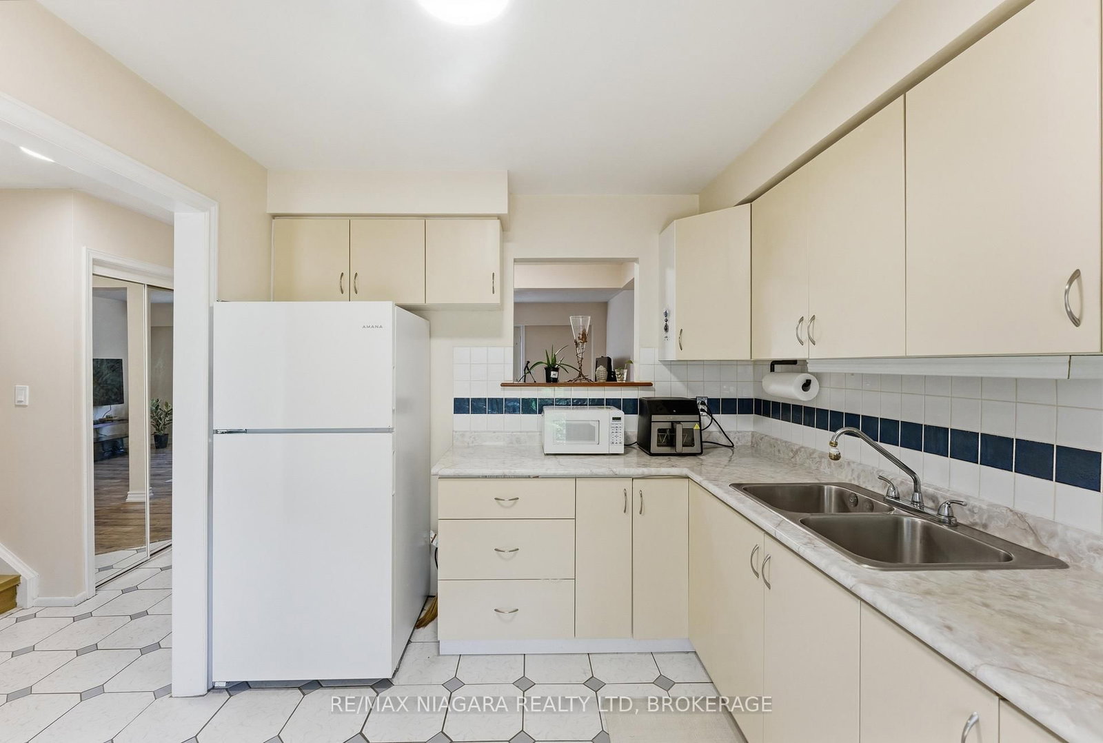 1 S Wootten Way • #32 • Markham, ON photo 8