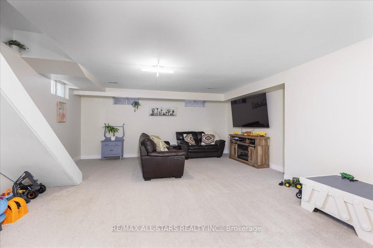 420 Centre Street • Brock, ON photo 28