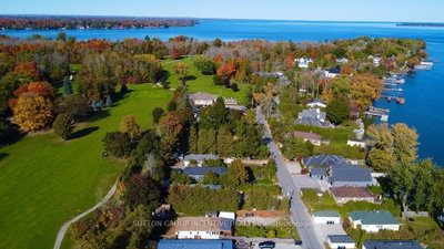 1556 Houston Avenue • Innisfil, ON photo 4