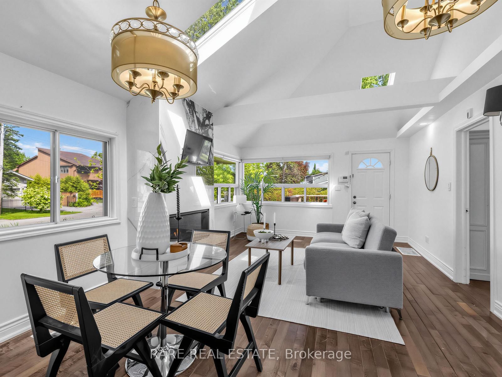 205 Beach Road • Georgina, ON photo 15