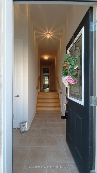 44 Courting House Place — photo 2