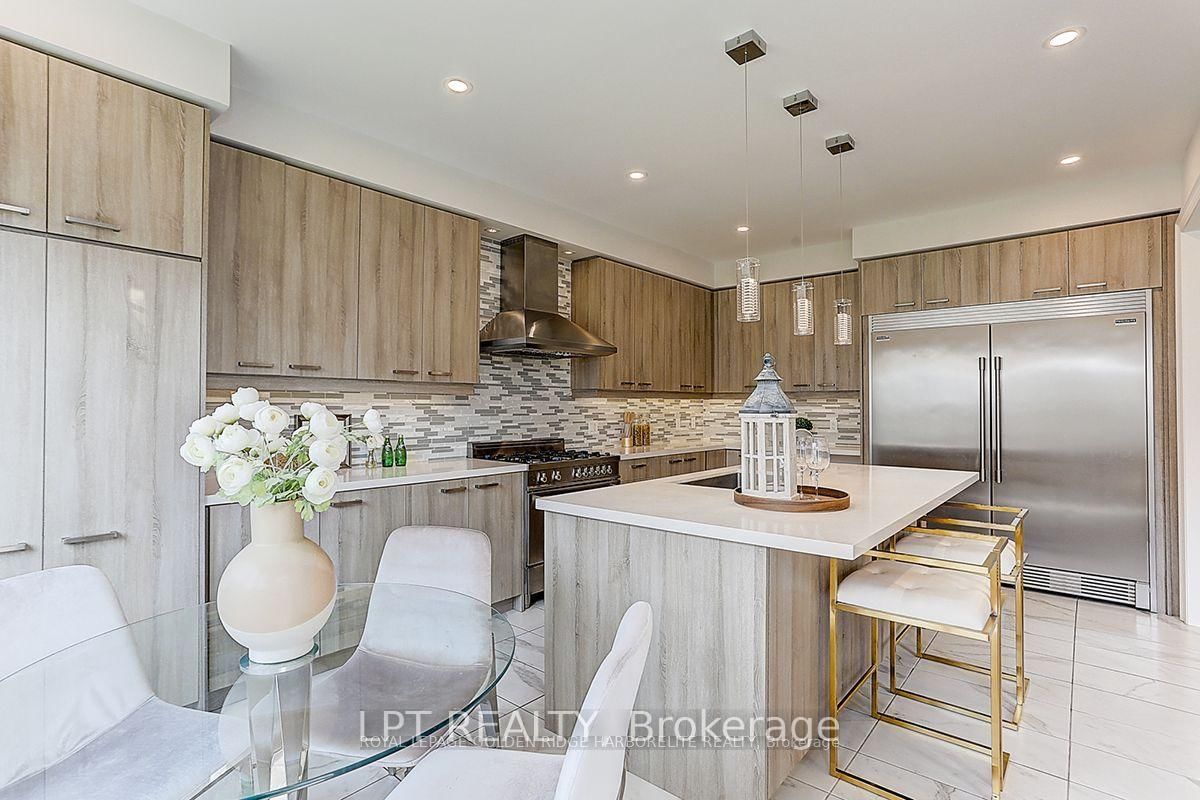 12 Baleberry Crescent • East Gwillimbury, ON photo 12