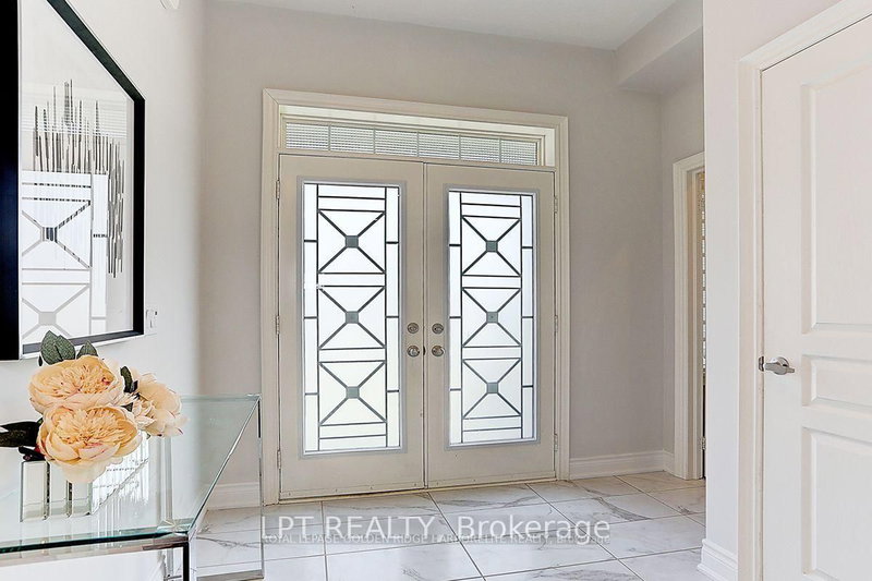 12 Baleberry Crescent