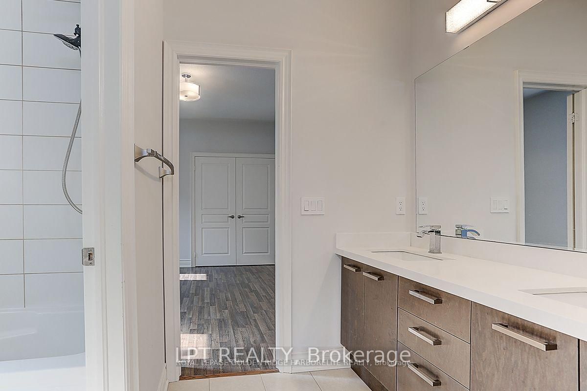 12 Baleberry Crescent • East Gwillimbury, ON photo 31
