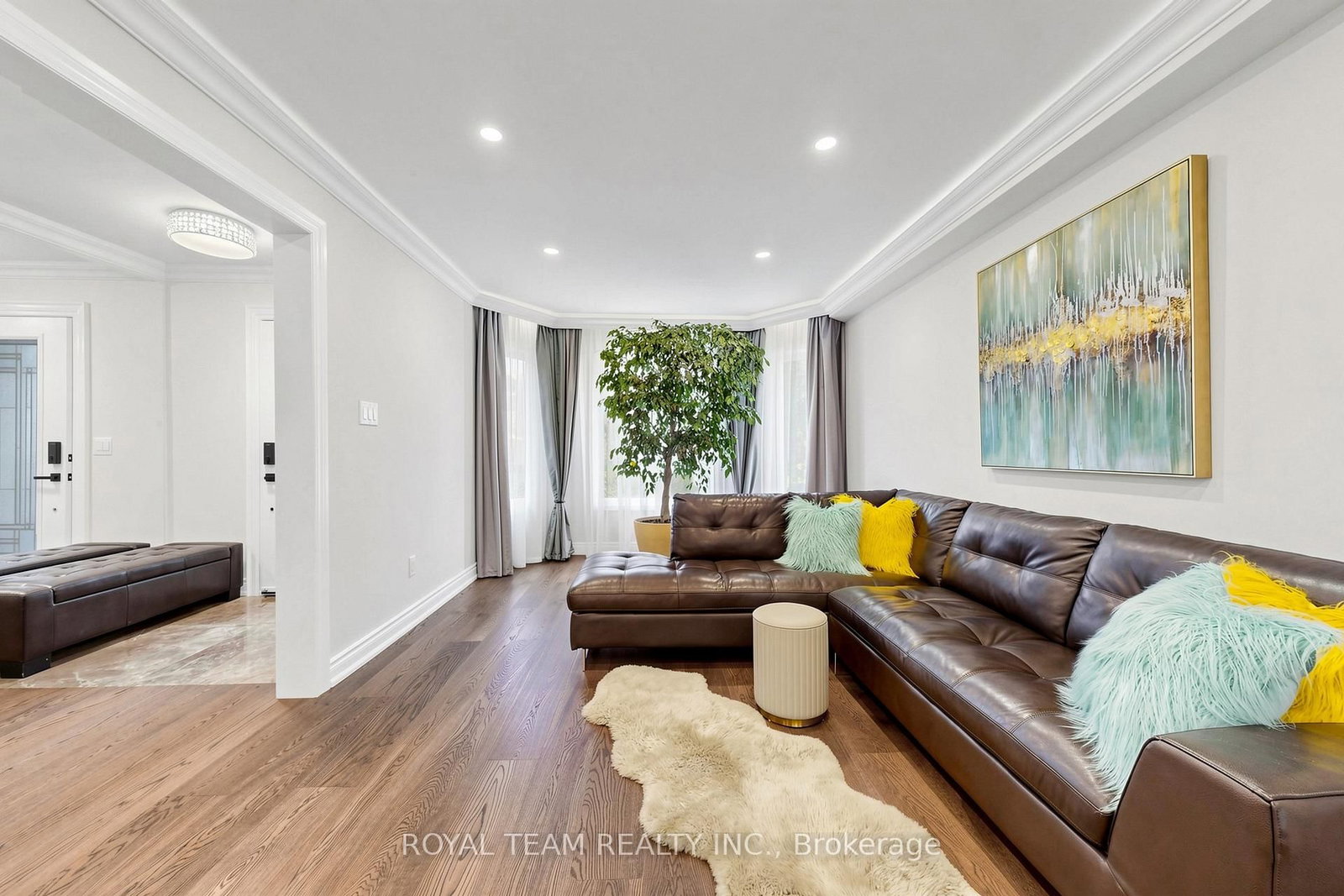 87 Mccallum Drive • Richmond Hill, ON photo 4