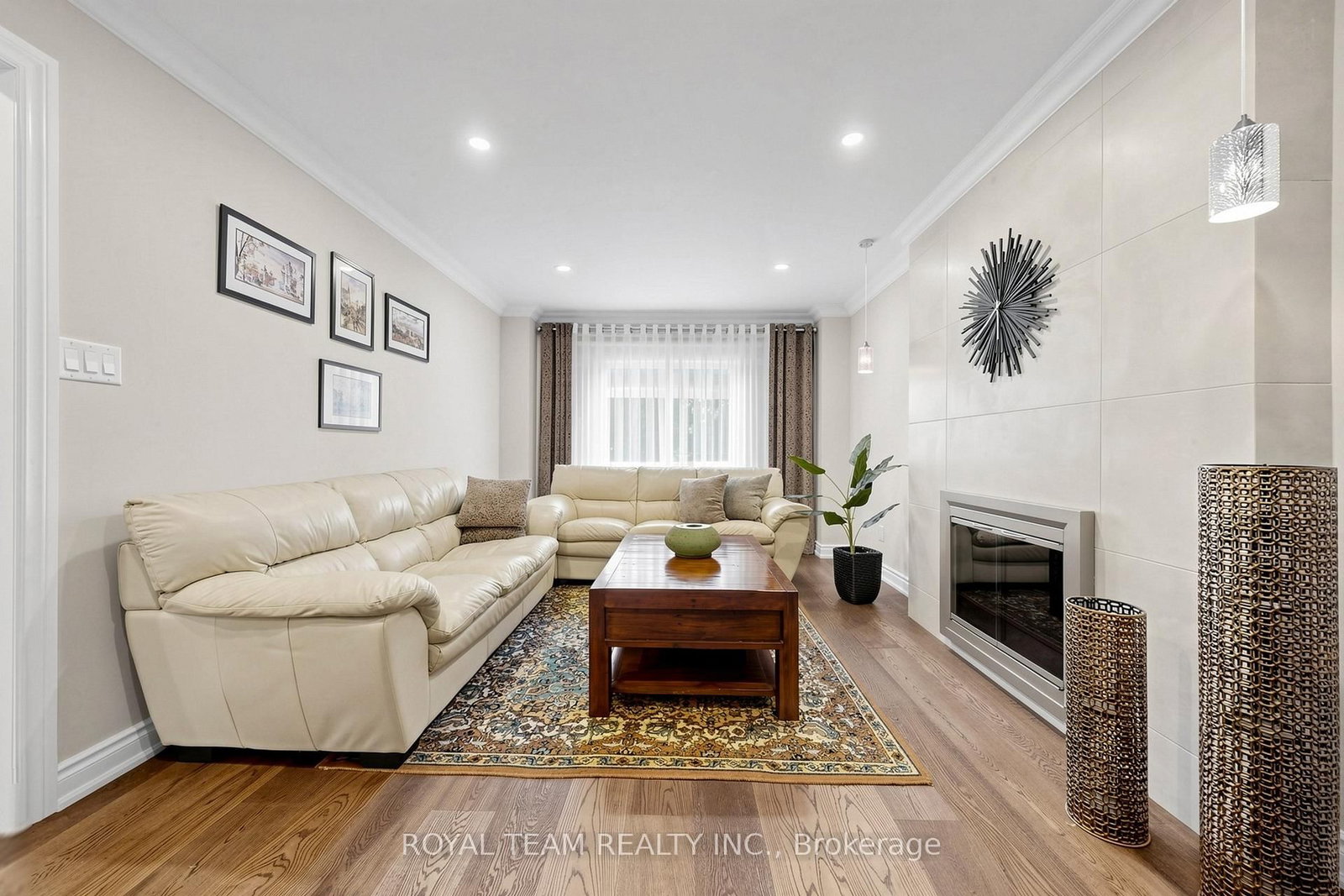 87 Mccallum Drive • Richmond Hill, ON photo 8