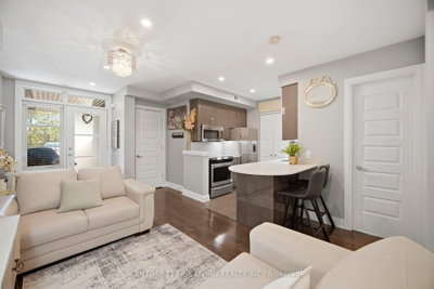 Townhouse leased at 49-8167 Kipling Avenue, Vaughan, Ontario, L4L 2A3 - West Woodbridge - MLS: N13218410