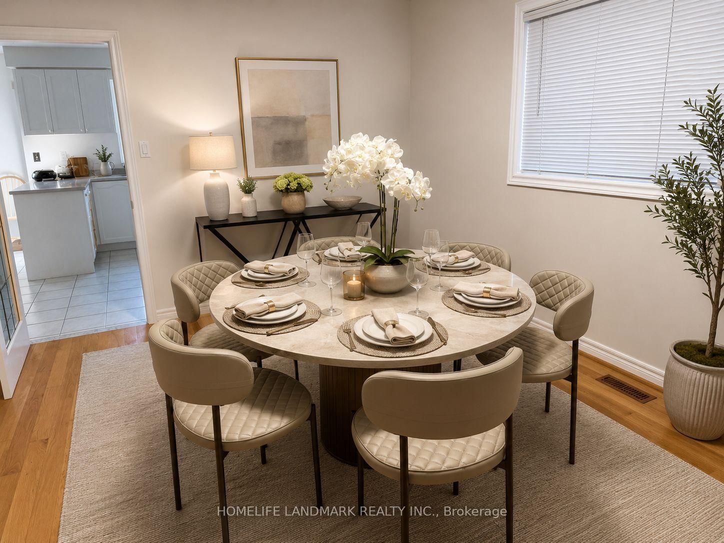 24 Loyal Blue Crescent • Richmond Hill, ON photo 10