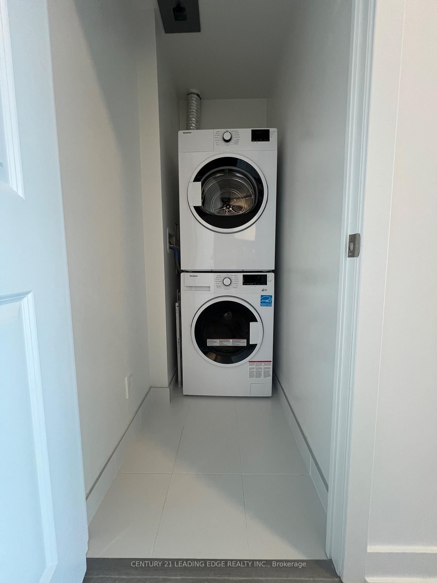 50 Upper Mall Way, Unit B-1809 - Photo 7