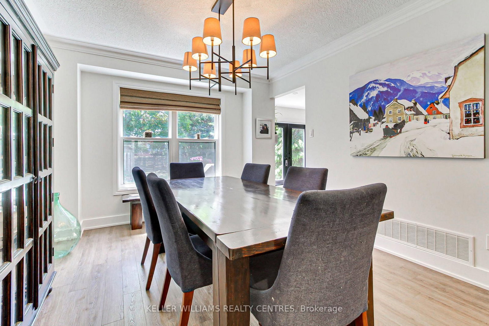 204 Crossland Gate • Newmarket, ON photo 10