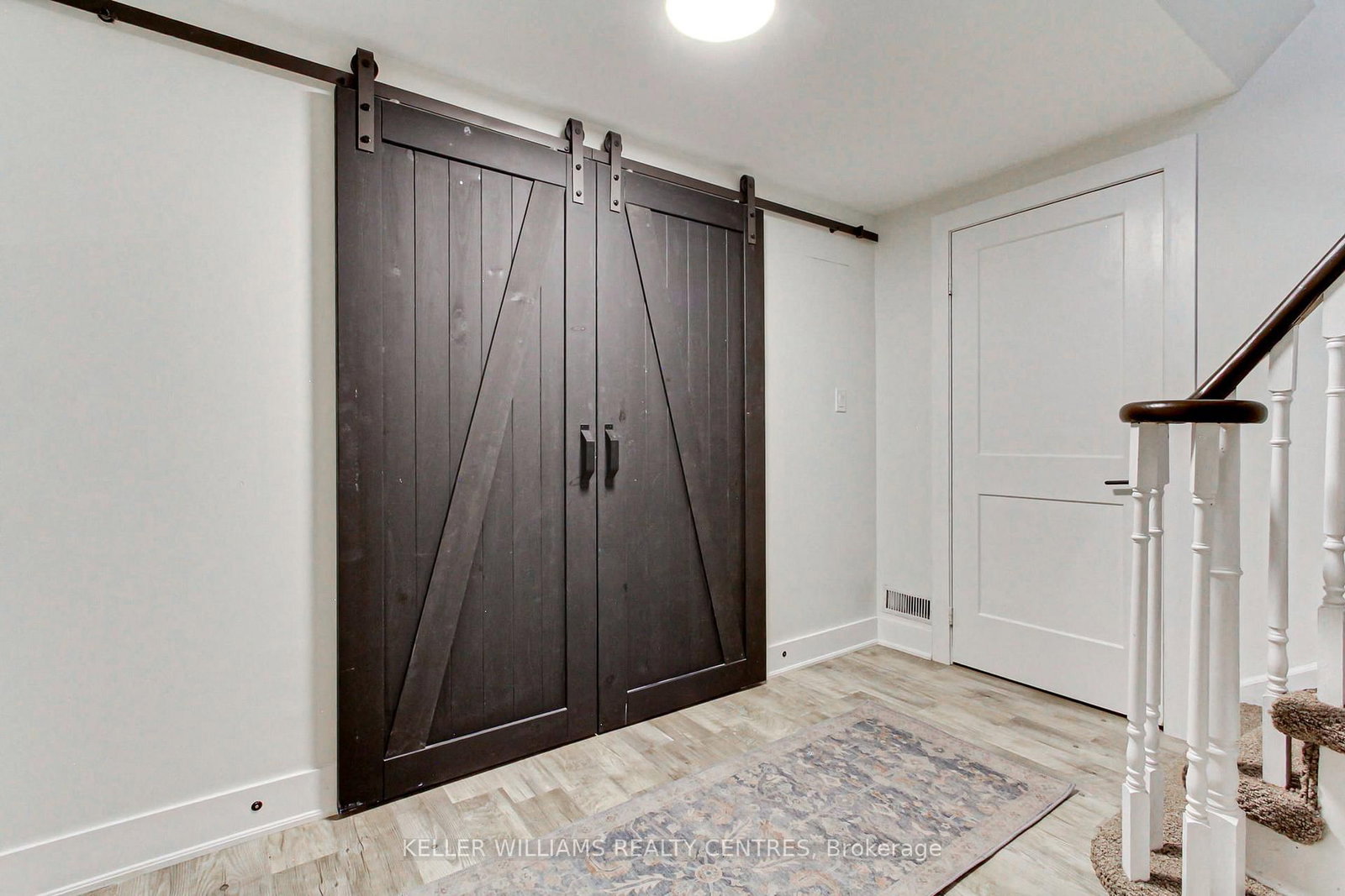 204 Crossland Gate • Newmarket, ON photo 32
