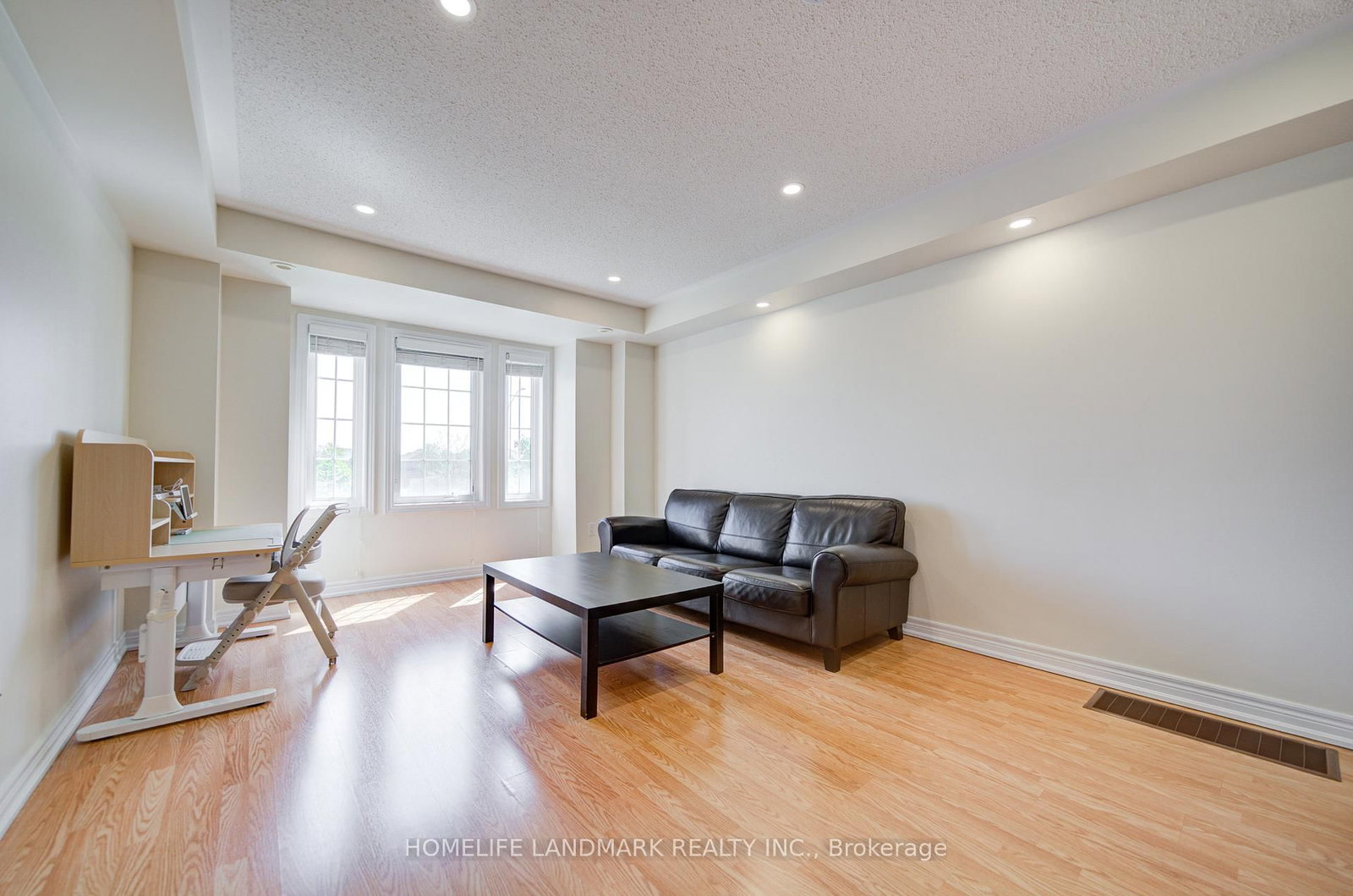 9976 McCowan Road • Markham, ON photo 14