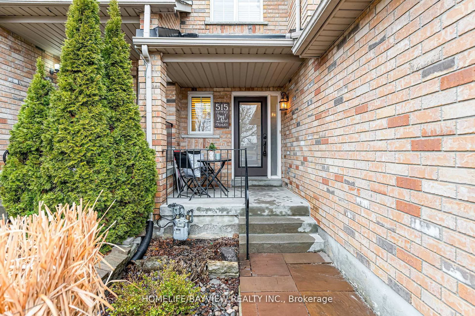 515 Rourke Place • Newmarket, ON photo 3
