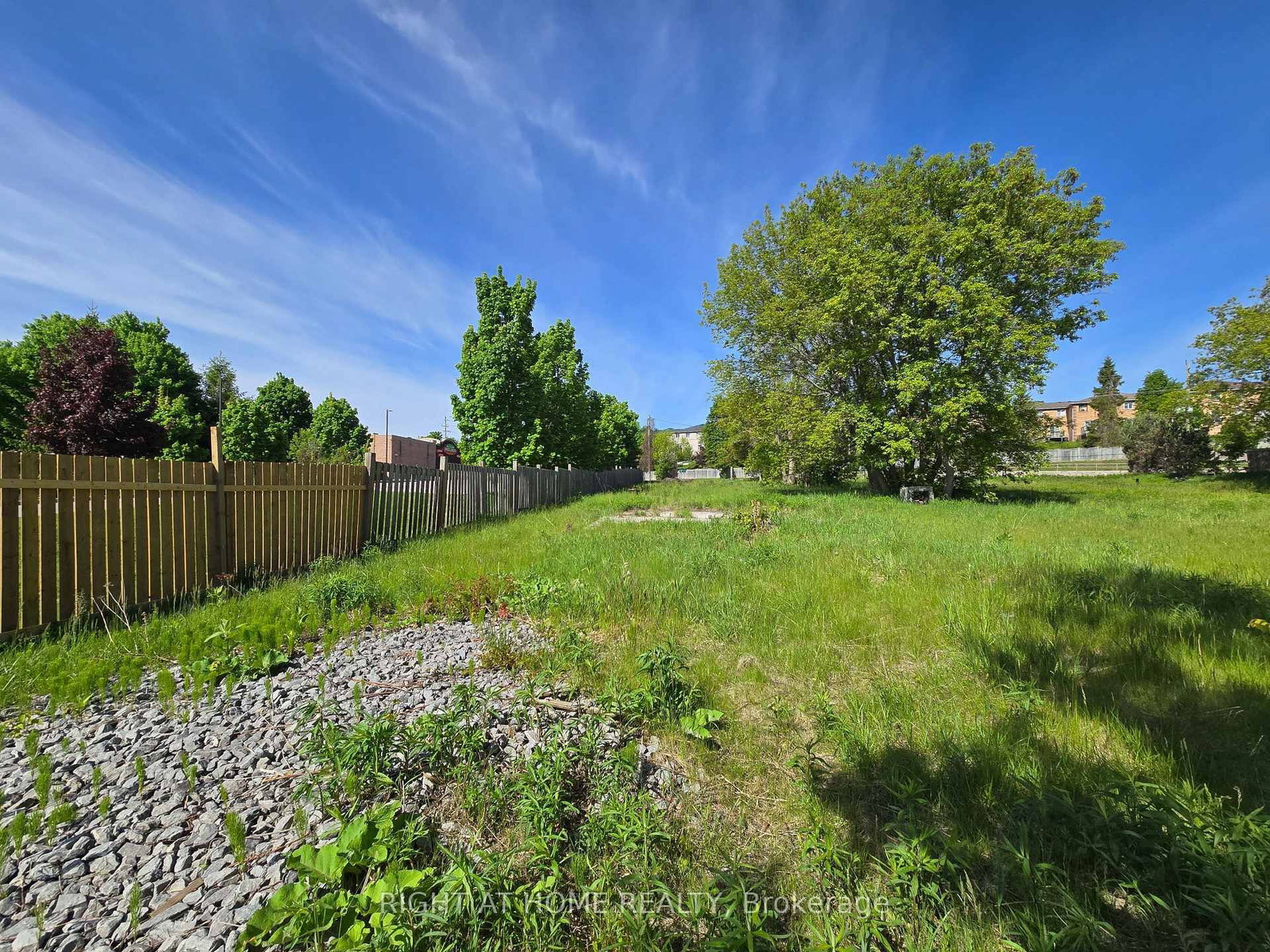 455 The Queensway South • Georgina, ON photo 6