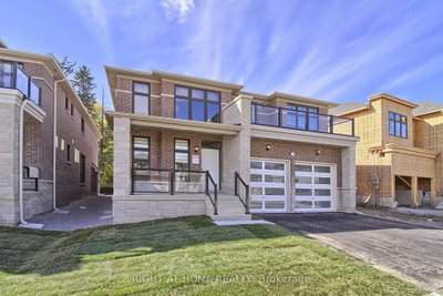 31 Dorothy Caine Crescent — photo 3