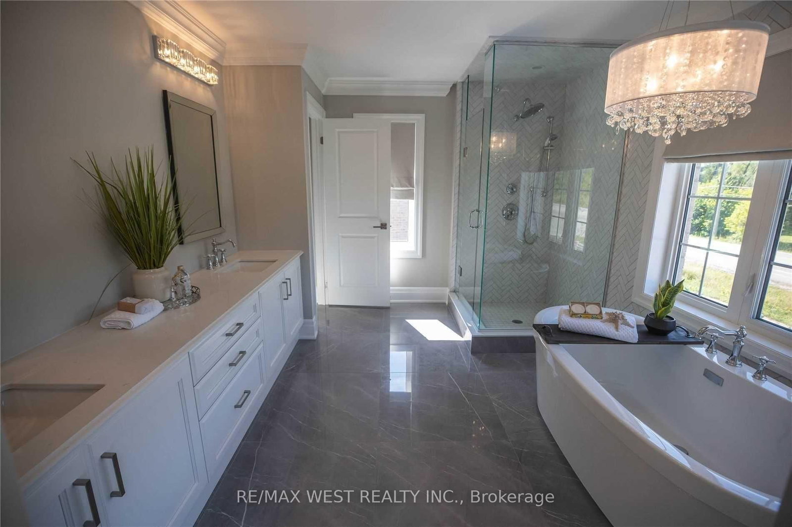 1430 Simpkin Road • Innisfil, ON photo 27