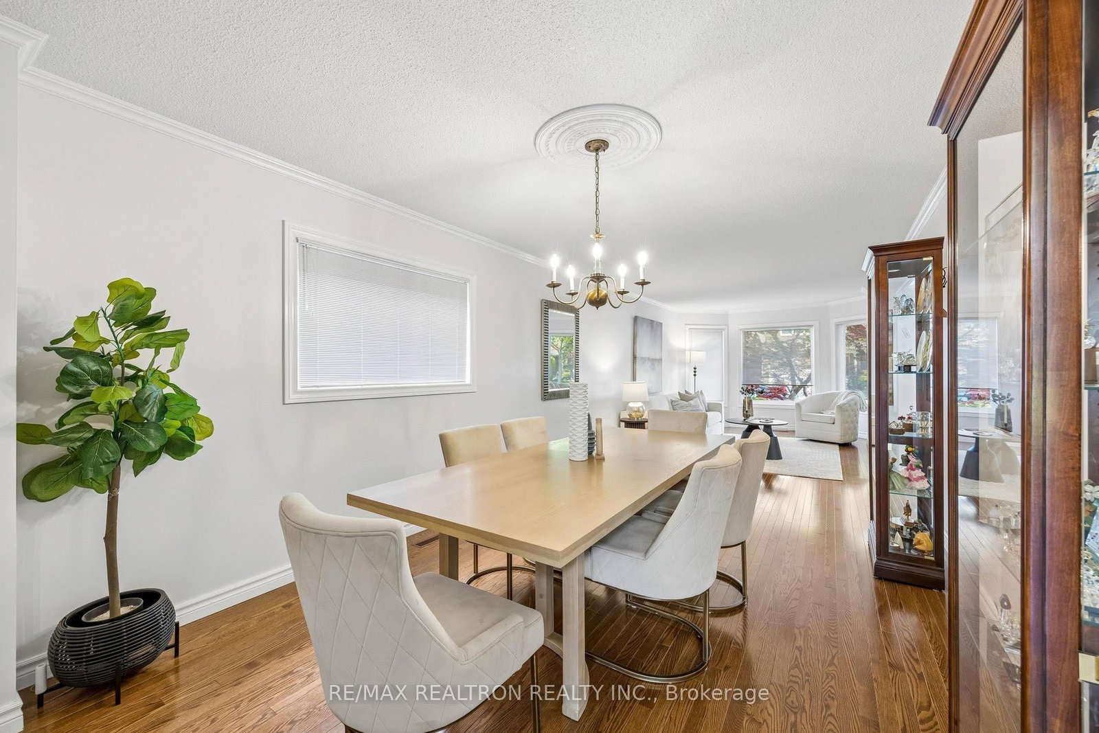 37 Dundurn Crescent • Vaughan, ON photo 15