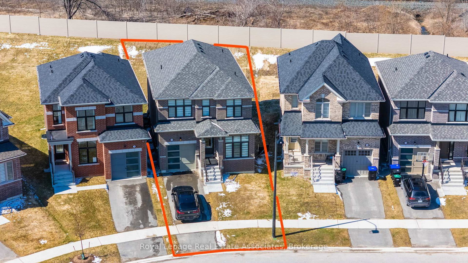 1386 Davis Loop • Innisfil, ON photo 41