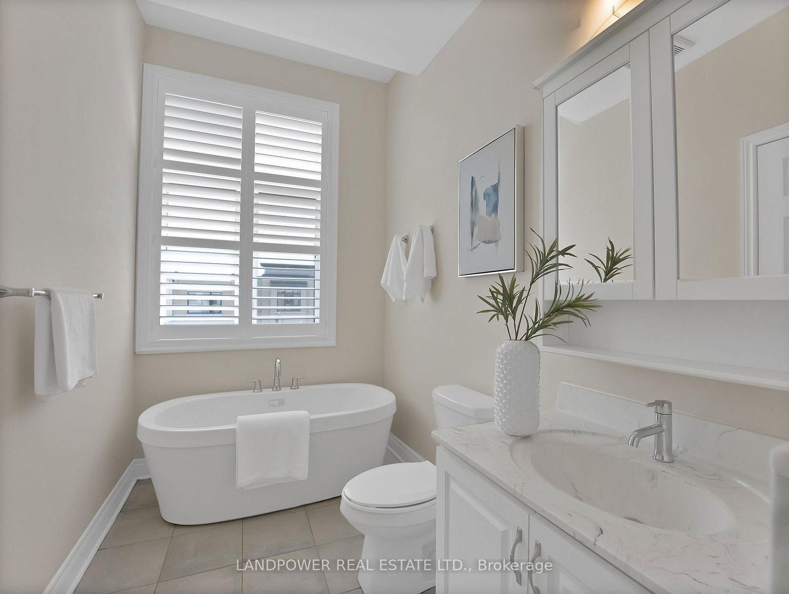 8 Aylin Crescent - Photo 22