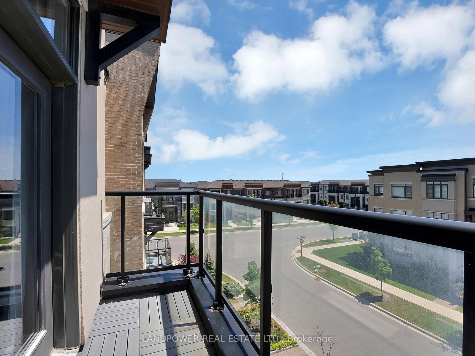 8 Aylin Crescent - Photo 25