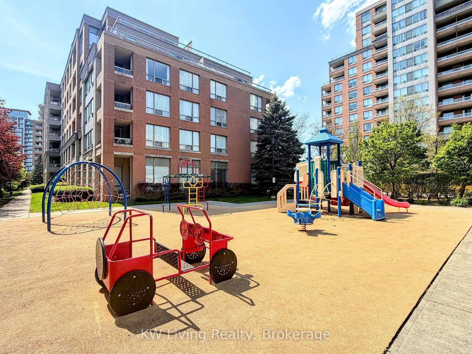 29 Northern Heights Drive • #1005 • Richmond Hill, ON photo 17