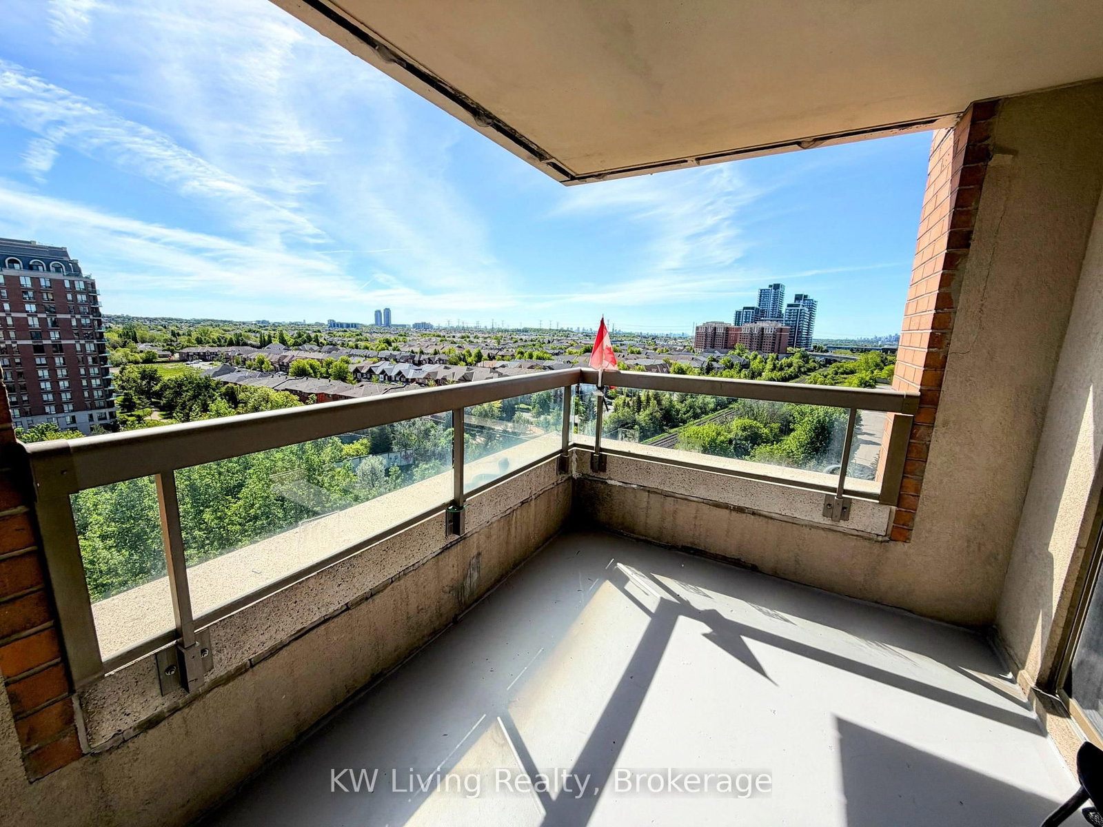 29 Northern Heights Drive • #1005 • Richmond Hill, ON photo 23