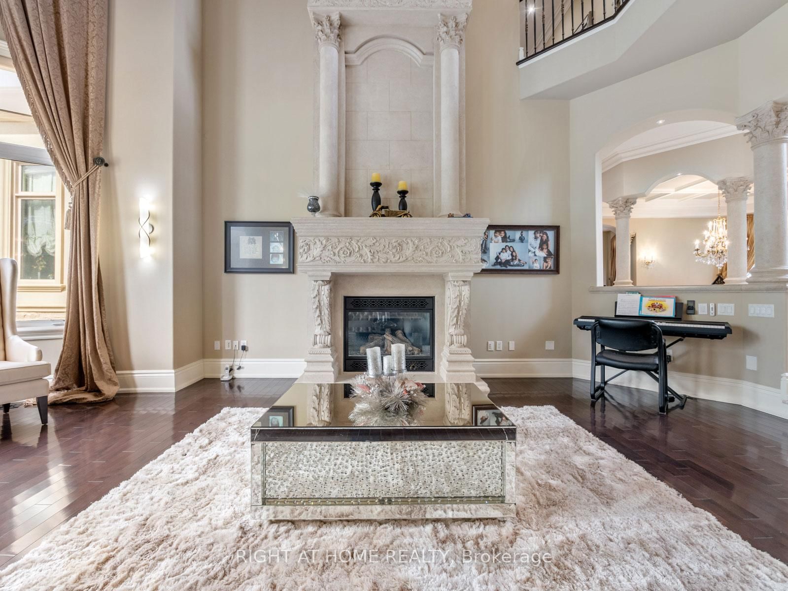 100 Rocmary Place • Vaughan, ON photo 6