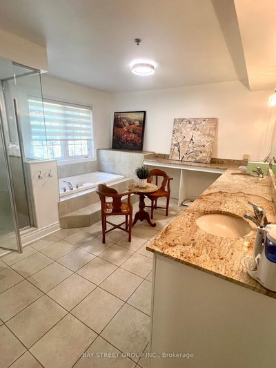 8 Brighton Place • #56 • Vaughan, ON