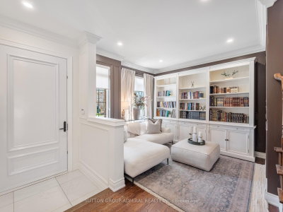 582 Summeridge Drive — photo 4