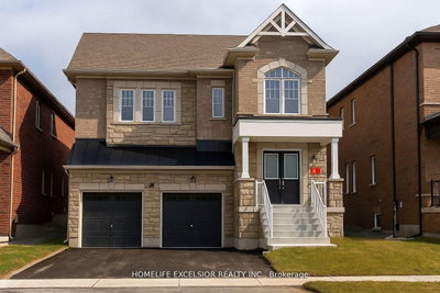 Detached House in Oak Ridges