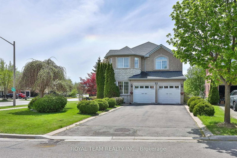 2 Sandway Cres, Vaughan, Ontario