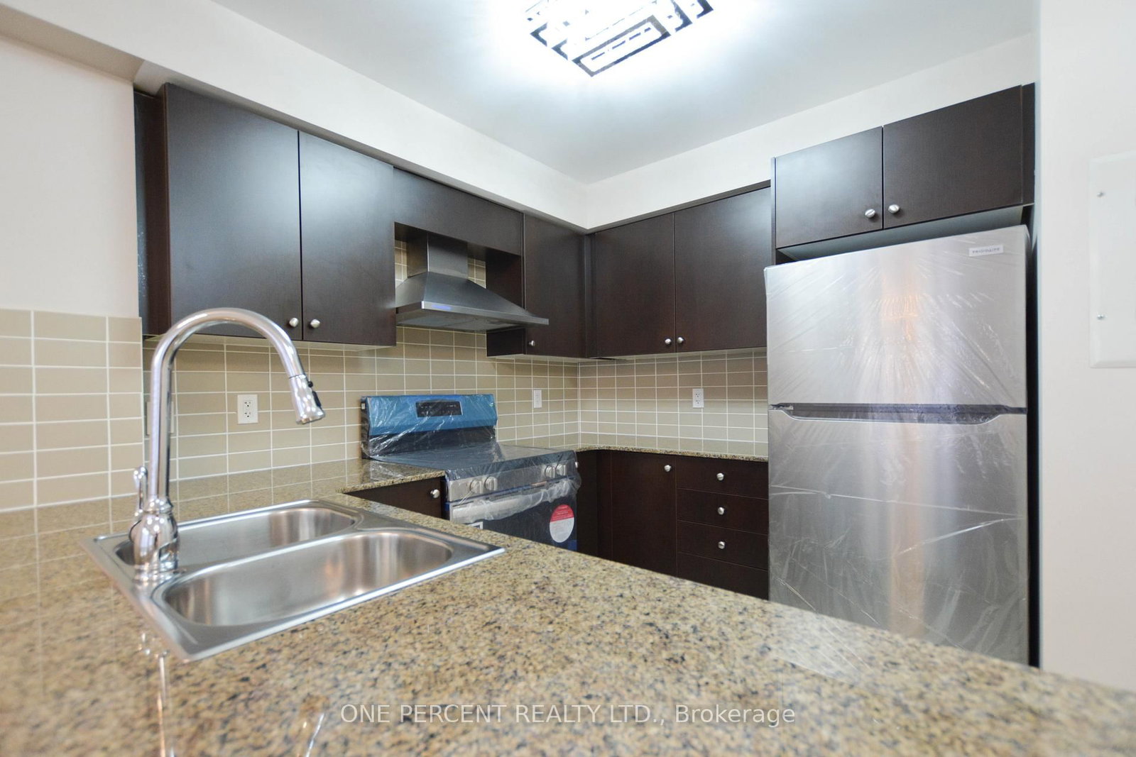 320 John Street • #201 • Markham, ON photo 12