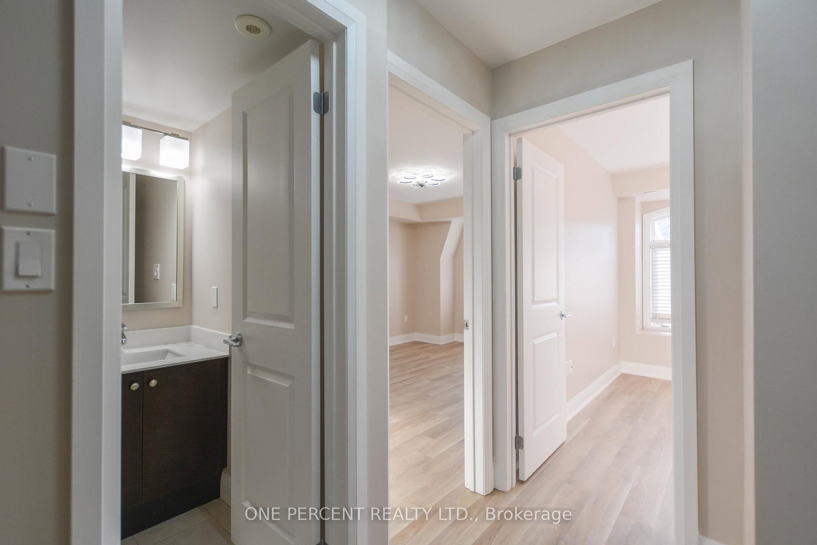 320 John Street • #201 • Markham, ON photo 16