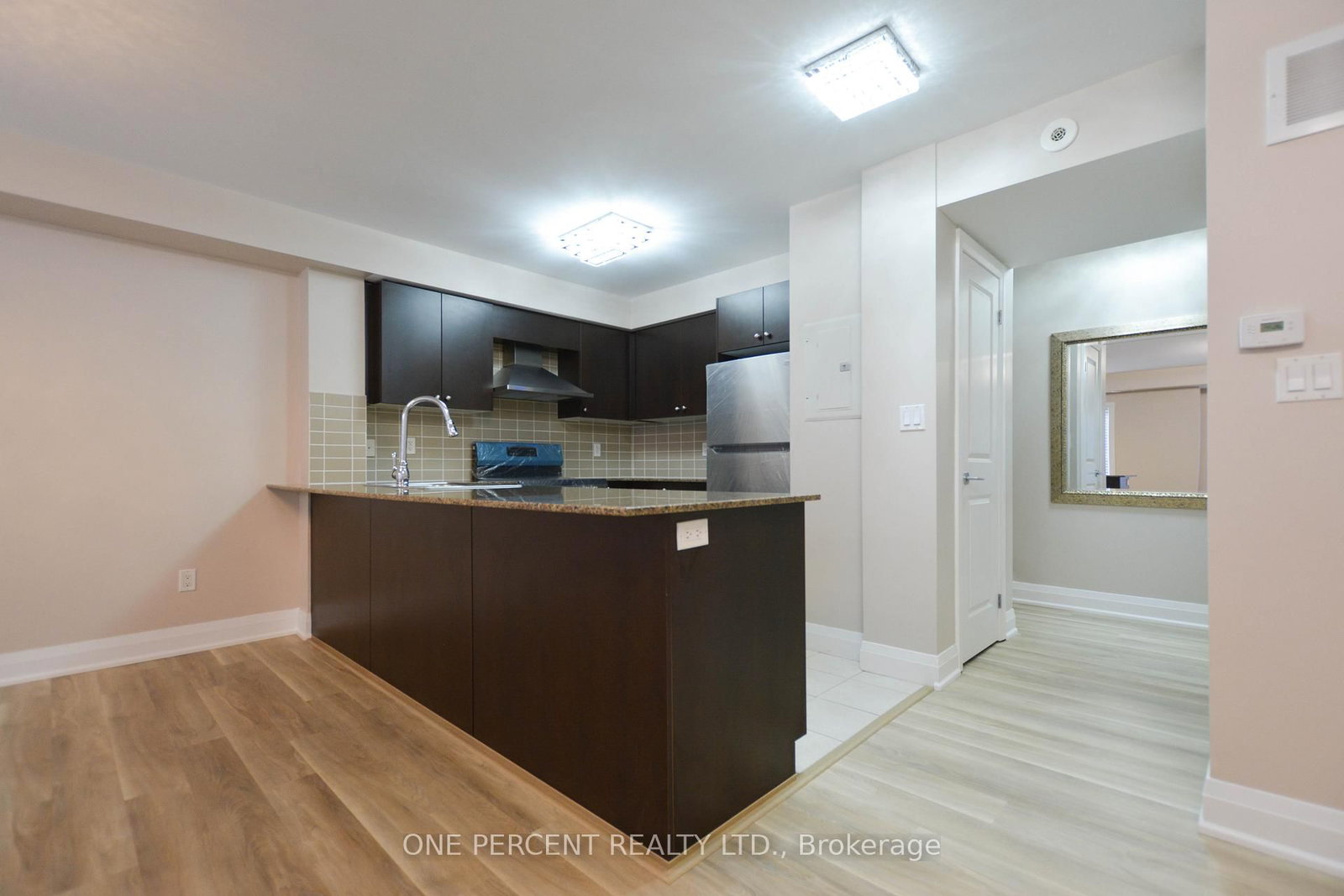 320 John Street • #201 • Markham, ON photo 9