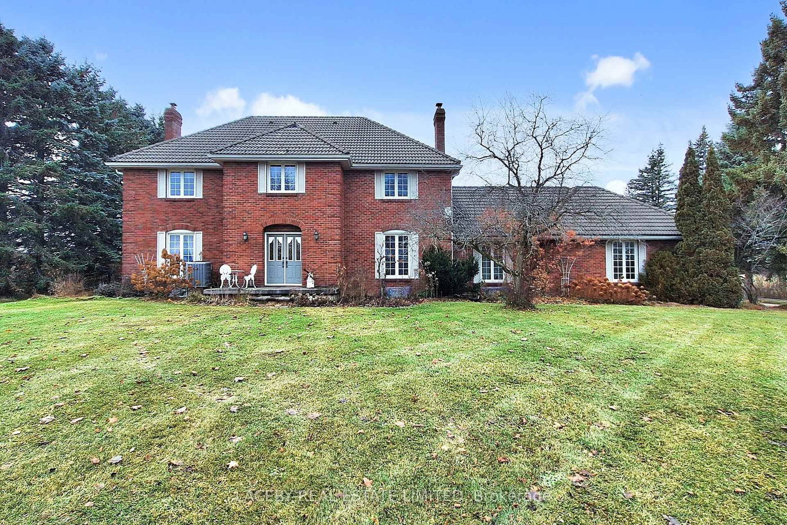 19654 Mccowan Road • East Gwillimbury, ON photo 4