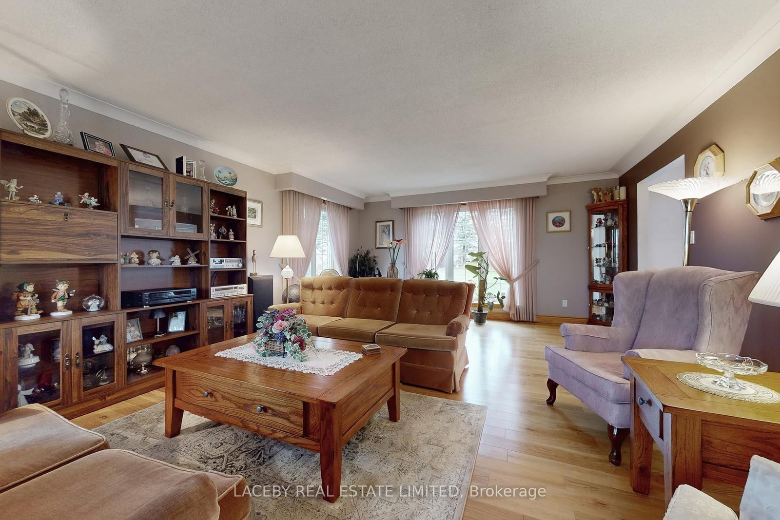 19654 Mccowan Road • East Gwillimbury, ON photo 6