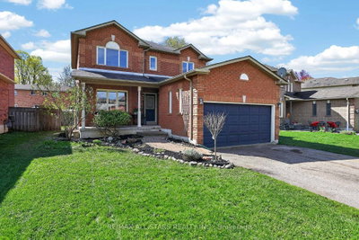 17 Margaret Place — photo 3