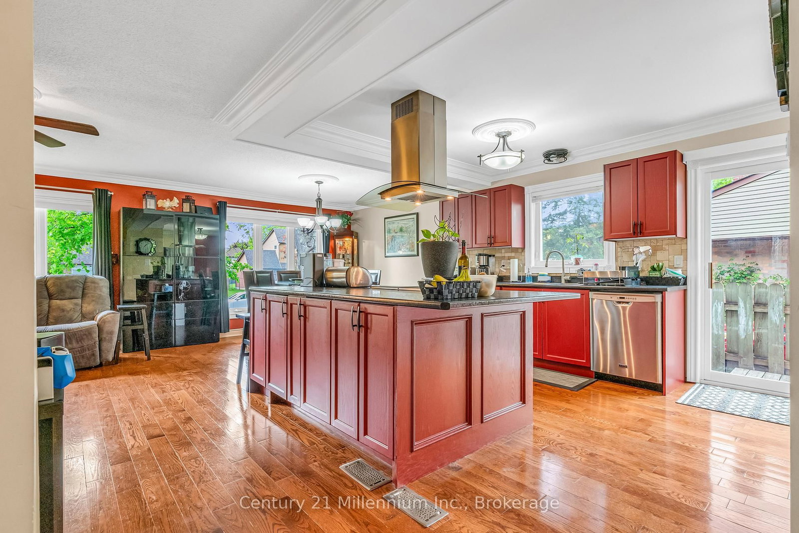 43 Stoddart Drive • #Drive • Aurora, ON photo 12